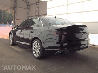 2019 Audi A4 Sedan Premium Plus – miniatura 8