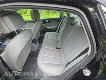2019 Audi A4 Sedan Premium - miniatura 13