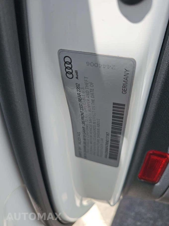 2019 Audi A4 Sedan Titanium Premium – miniatura 5