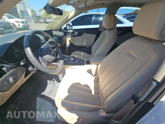 2019 Audi A4 Sedan Titanium Premium – miniatura 6