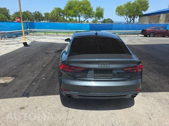 2019 Audi A5 Sportback Premium Plus Hatchback – miniatura 5