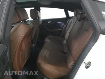 2019 Audi A5 Sportback Premium Plus Hatchback – miniatura 13