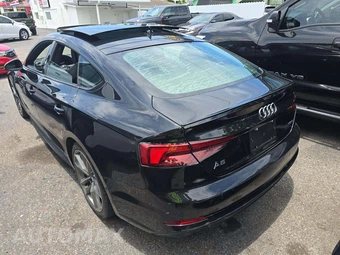2019 Audi A5 Sportback Prestige Hatchback – miniatura 2