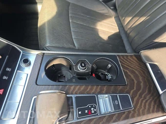 2019 Audi A6 3.0T Prestige – miniatura 8