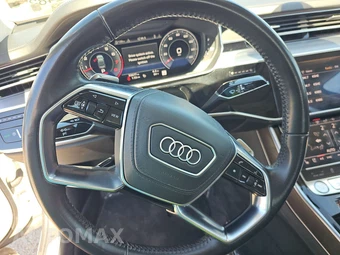 2019 Audi A8 3.0T – miniatura 10