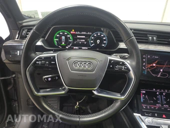 2019 Audi e-tron Prestige - miniatura 10