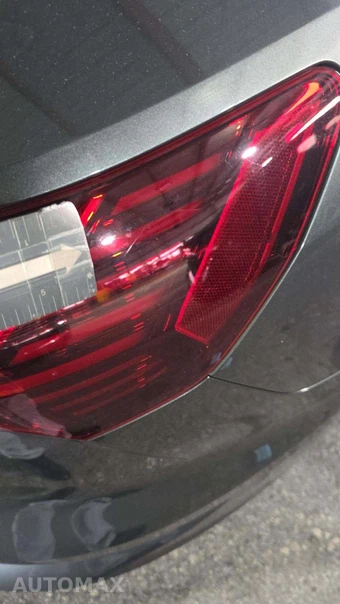 2019 Audi e-tron Prestige - miniatura 27