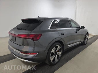 2019 Audi e-tron Prestige - miniatura 4