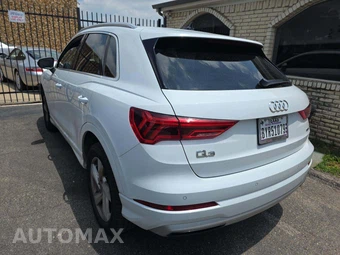 2019 Audi Q3 2.0T Premium Plus – miniatura 2