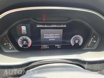 2019 Audi Q3 2.0T Premium Plus – miniatura 9