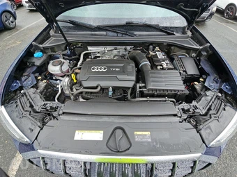 2019 Audi Q3 2.0T Premium Plus - miniatura 15