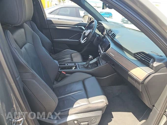 2019 Audi Q3 2.0T S line Prestige – miniatura 8