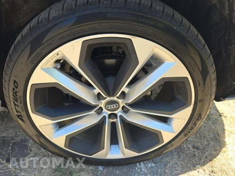 2019 Audi Q3 2.0T S line Prestige - miniatura 19