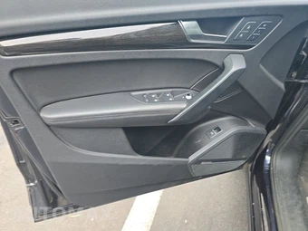 2019 Audi Q5 Premium Plus - miniatura 9