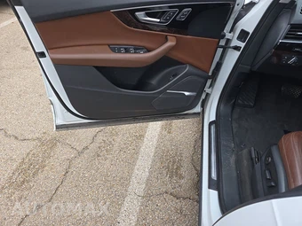 2019 Audi Q7 3.0T Premium Plus – miniatura 9