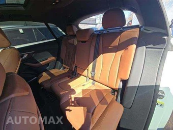 2019 Audi Q8 Premium Plus – miniatura 13