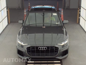 2019 Audi Q8 Premium Plus - miniatura 2