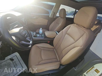 2019 Audi Q8 Premium Plus – miniatura 7