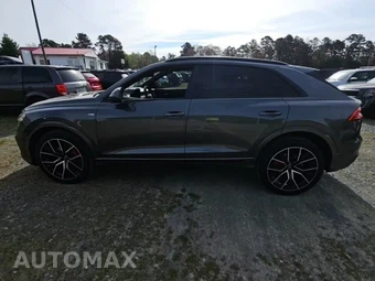2019 Audi Q8 Premium Plus - miniatura 3