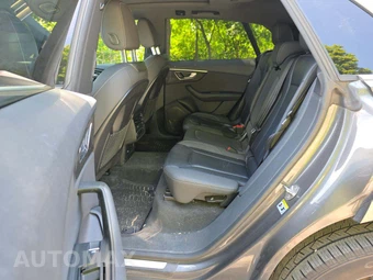 2019 Audi Q8 Premium – miniatura 10