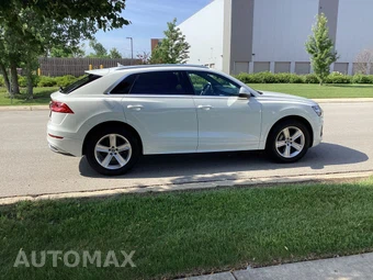 2019 Audi Q8 Premium - miniatura 4