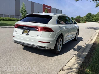 2019 Audi Q8 Premium - miniatura 5