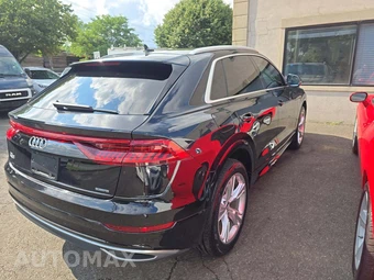 2019 Audi Q8 Premium – miniatura 3