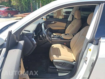 2019 Audi Q8 Premium – miniatura 6