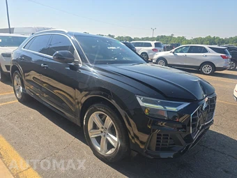 2019 Audi Q8 Premium - miniatura 3