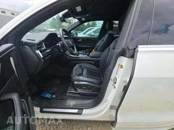 2019 Audi Q8 Premium – miniatura 5