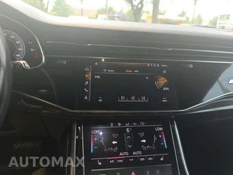 2019 Audi Q8 Premium – miniatura 10