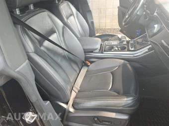 2019 Audi Q8 Premium – miniatura 18