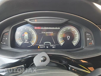 2019 Audi Q8 Premium – miniatura 12