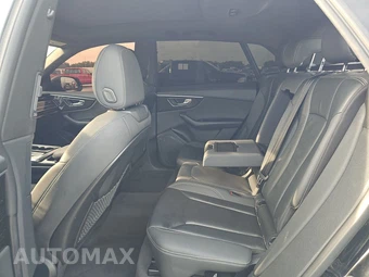 2019 Audi Q8 Premium – miniatura 13