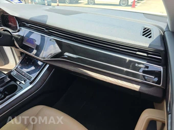 2019 Audi Q8 Premium - miniatura 16