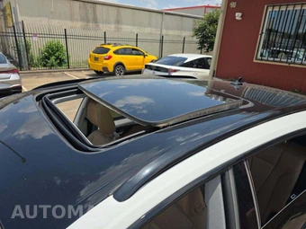 2019 Audi Q8 Premium - miniatura 9