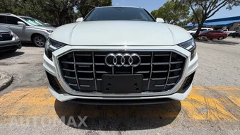 2019 Audi Q8 Premium