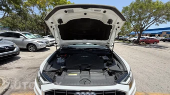 2019 Audi Q8 Premium – miniatura 14