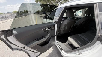 2019 Audi Q8 Premium – miniatura 25