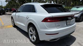 2019 Audi Q8 Premium – miniatura 4