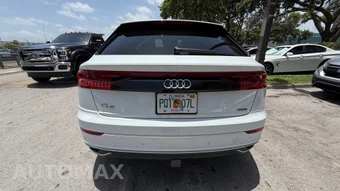 2019 Audi Q8 Premium – miniatura 5