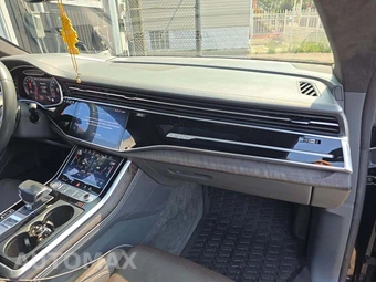 2019 Audi Q8 Prestige – miniatura 19