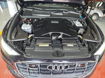 2019 Audi Q8 Prestige – miniatura 15