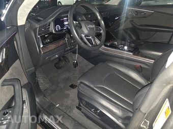 2019 Audi Q8 Prestige – miniatura 7