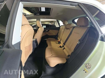 2019 Audi Q8 Prestige - miniatura 13