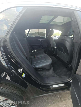 2019 Audi Q8 Prestige – miniatura 16