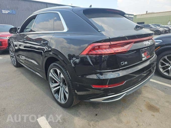 2019 Audi Q8 Prestige – miniatura 2