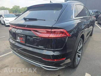 2019 Audi Q8 Prestige – miniatura 3