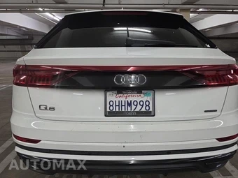 2019 Audi Q8 Prestige – miniatura 5