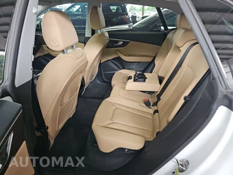 2019 Audi Q8 Prestige – miniatura 13